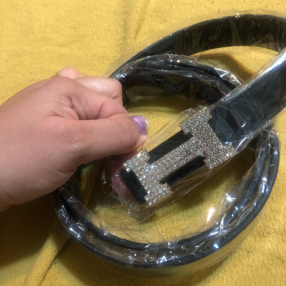 Crystal 'H' Buckle Faux Leather Belt - Black